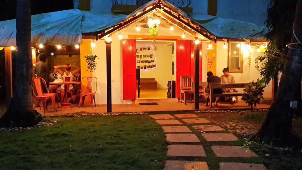 Red Door Hostel Anjuna Luaran gambar