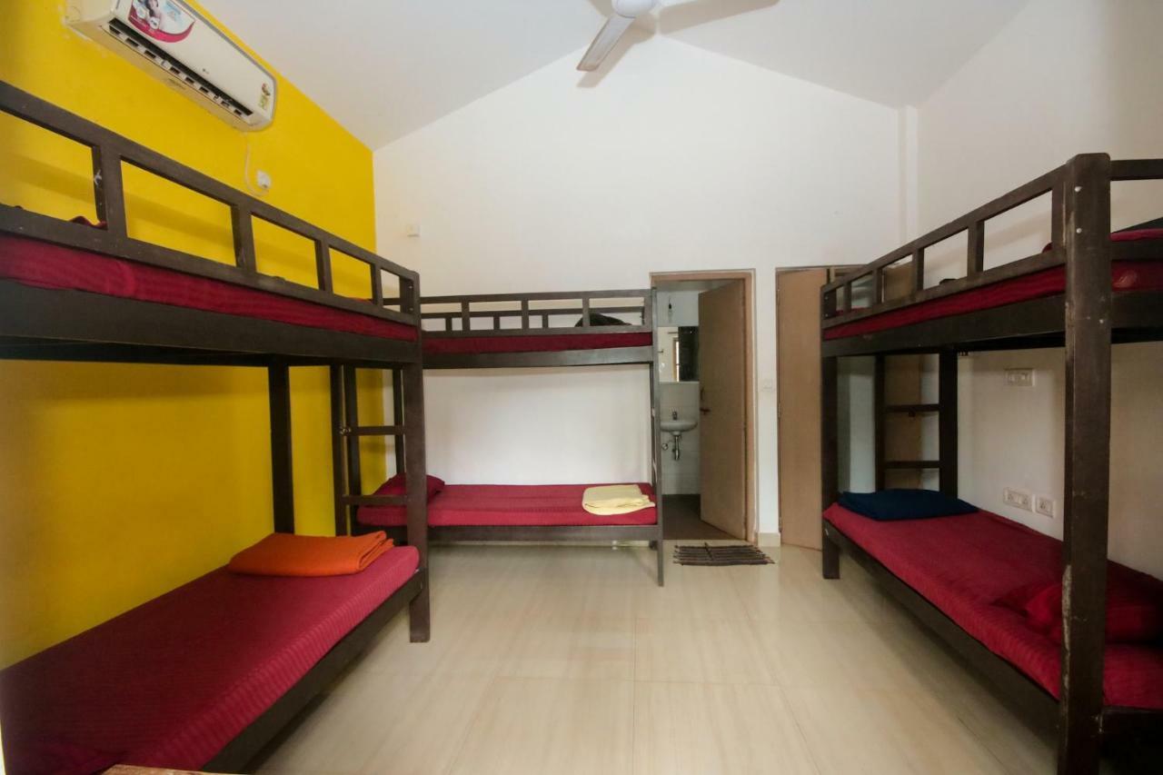 Red Door Hostel Anjuna Luaran gambar